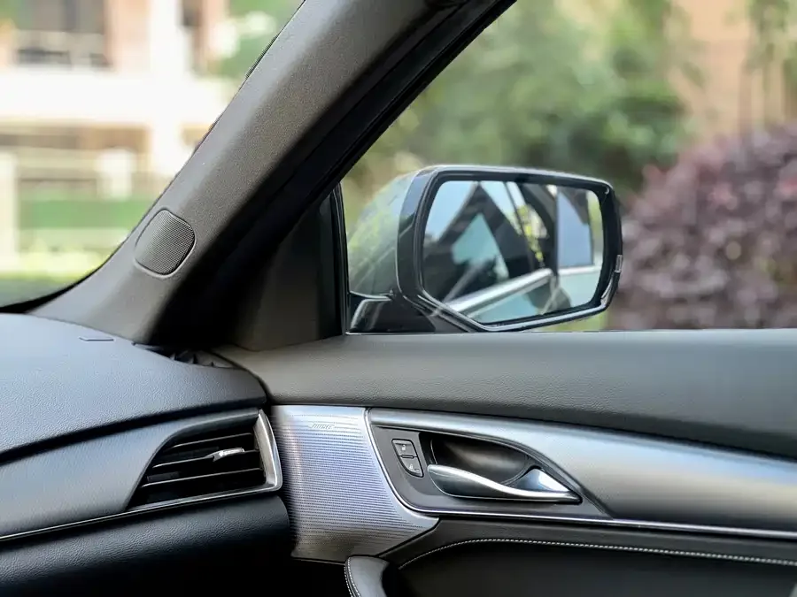 Cadillac CT5 2022 28T Luxury Edition 2023 — миниатюра 3