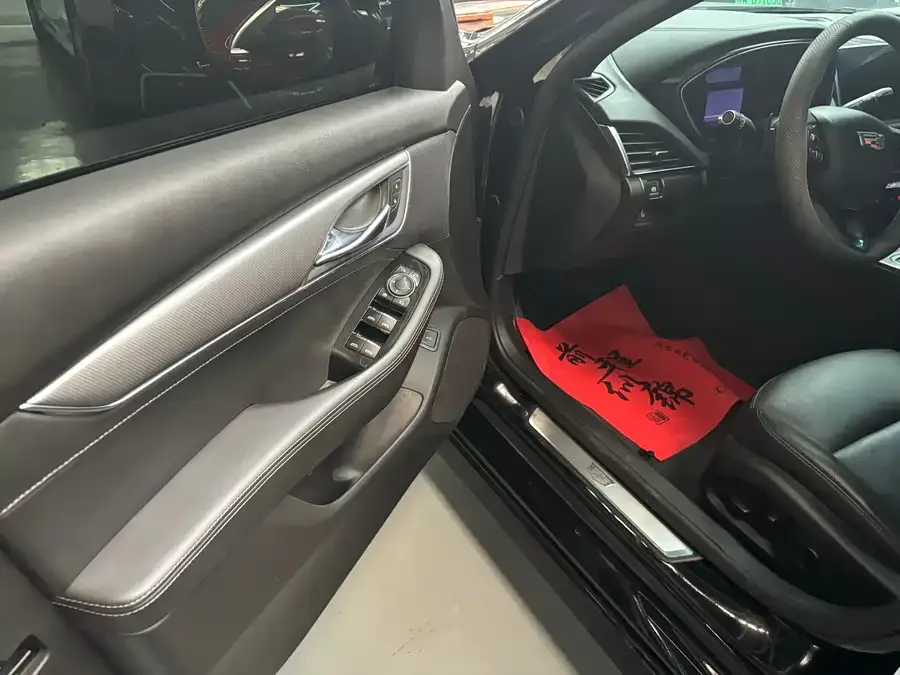 Cadillac CT5 2022 28T Luxury Edition 2022 — миниатюра 5