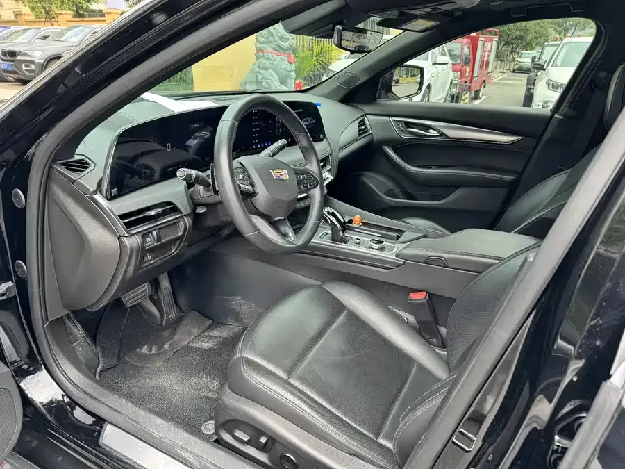 Cadillac CT5 2024 28T Premium Model 2024 — миниатюра 4