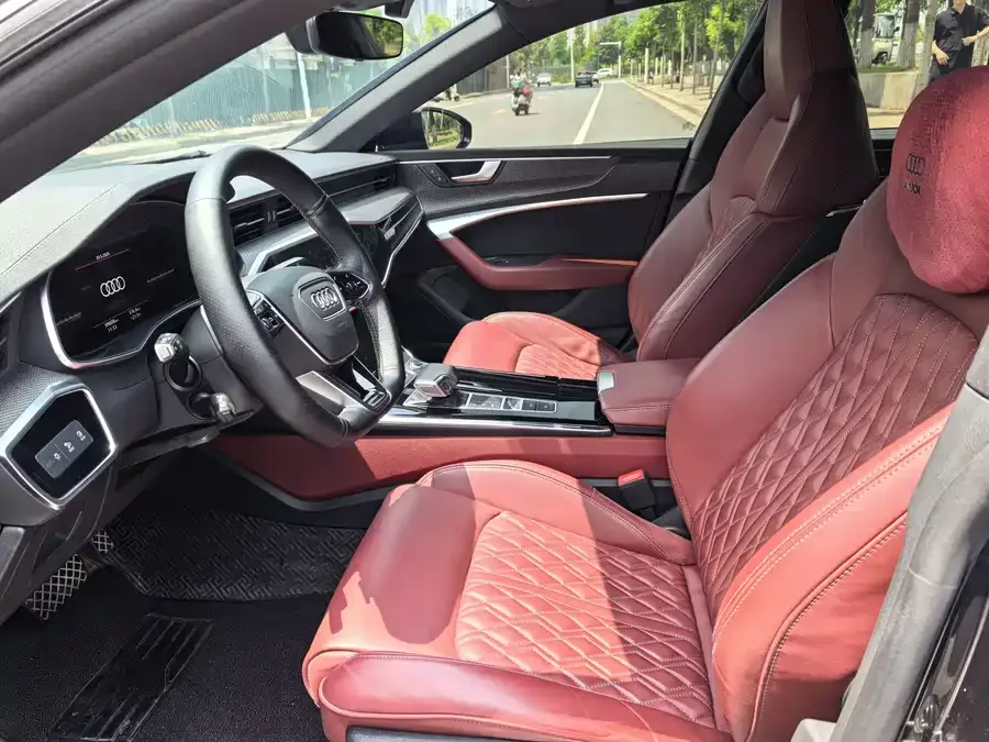 Audi A7L 2023 45 TFSI quattro S-line Black Warrior Edition 2023 — миниатюра 2