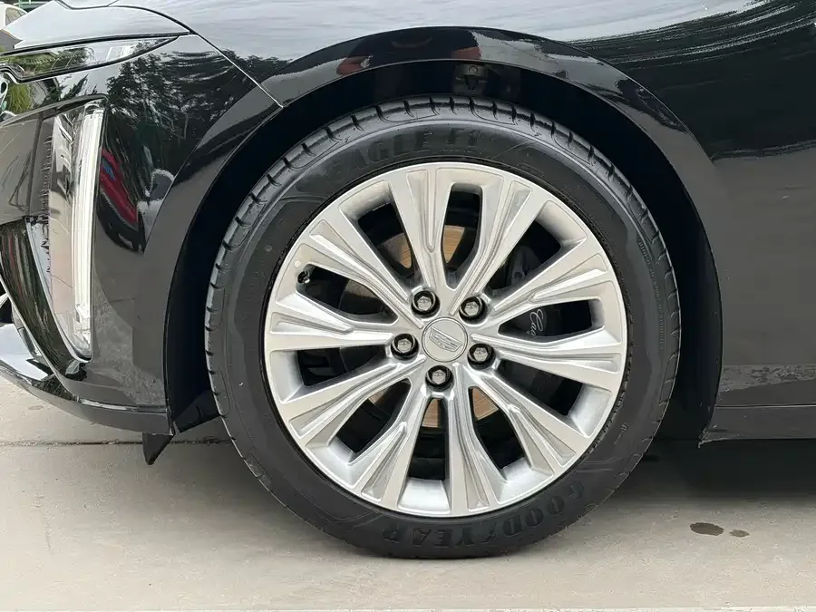 Cadillac CT6 2023 28T Luxury Edition 2024 — миниатюра 3