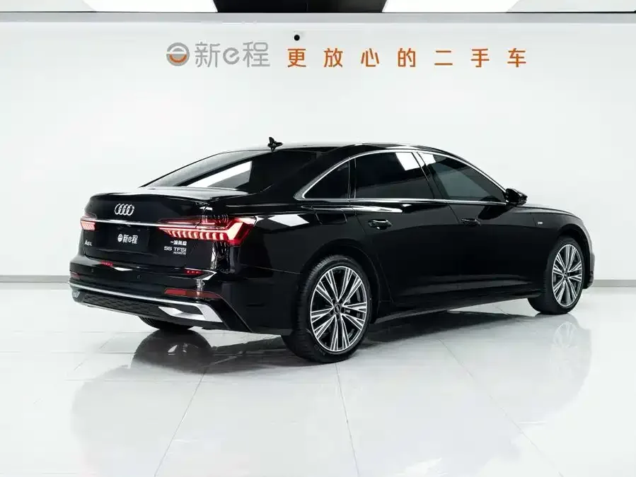 Audi A6L 2025 55 TFSI quattro Premium Dynamic Edition 2025 — миниатюра 4