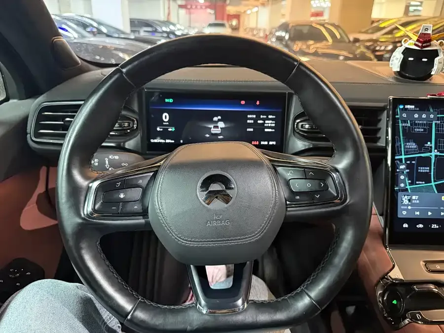 NIO EC6 NIO EC6 2022 75kWh Sports Edition 2022 — миниатюра 2