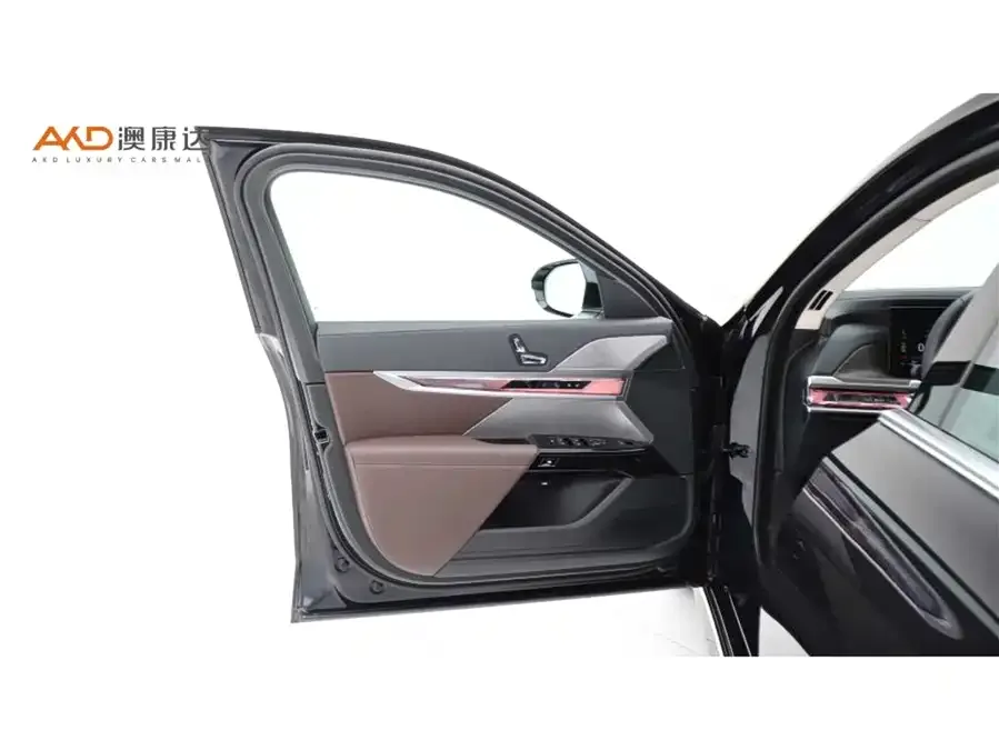 BMW 7 Series BMW 7 Series 2023 735Li M Sport Package 2023 — миниатюра 3