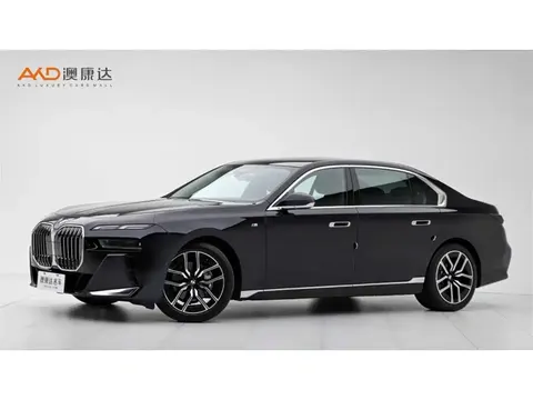 BMW 7 Series 2023 купить в Москве