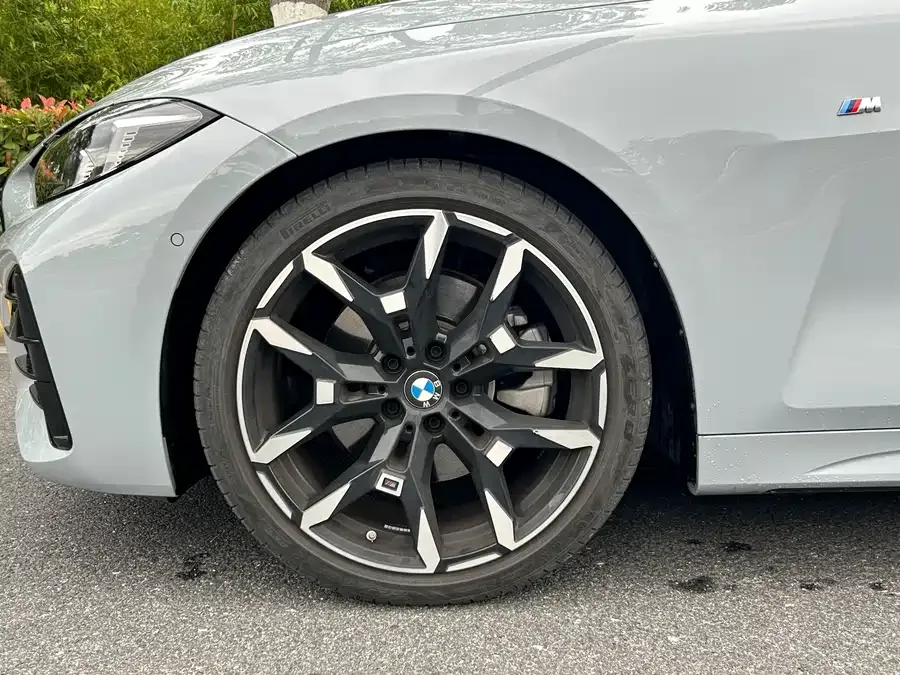 BMW 4 Series BMW 4 Series 2024 430i Convertible M Sport Night Edition 2025 — миниатюра 2