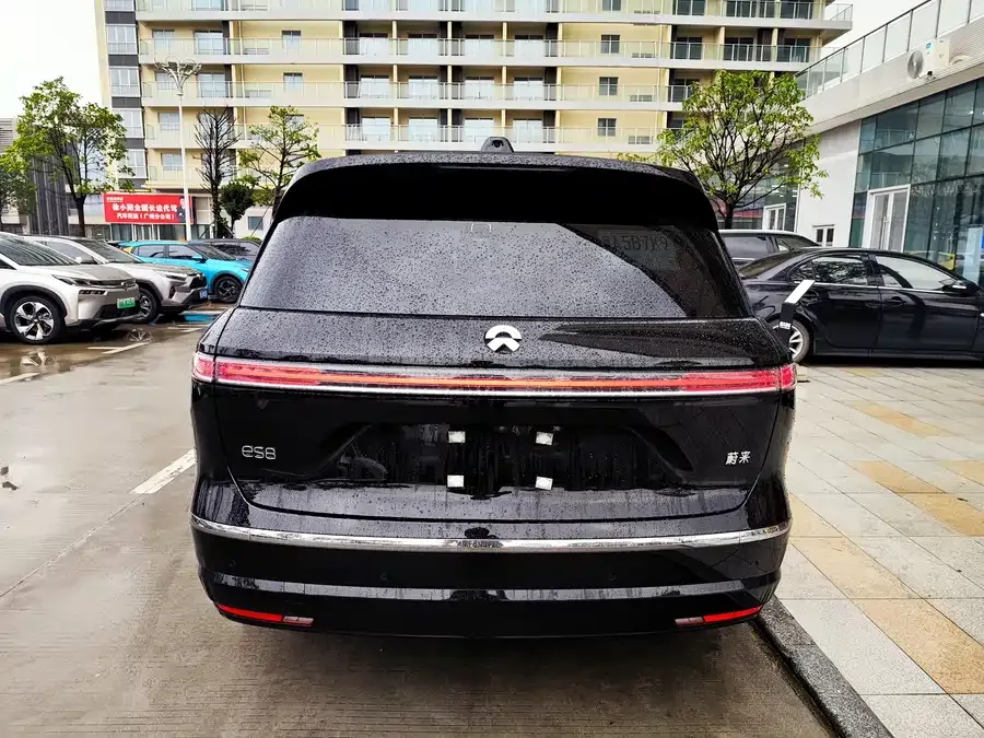 NIO ES8 NIO ES8 2026 Six-seat Executive Luxury Edition 2026 — миниатюра 5