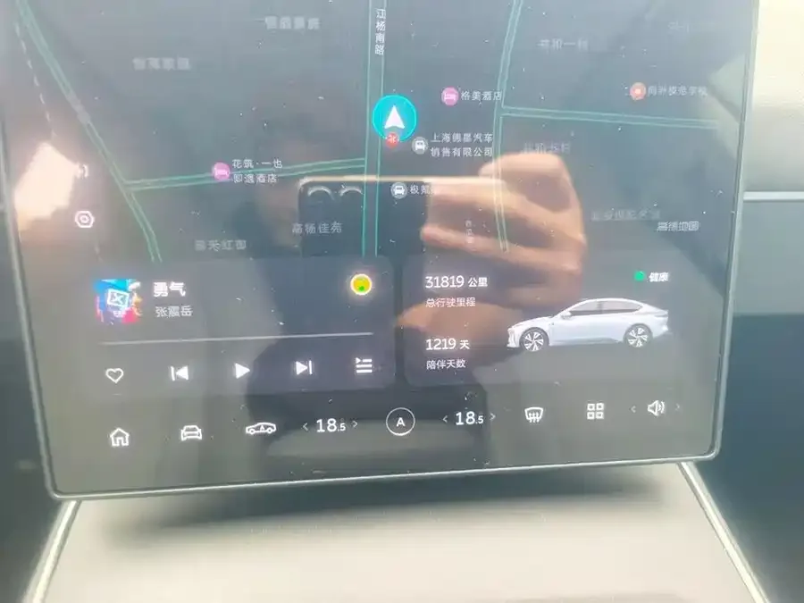 NIO ET5 NIO ET5 2022 75kWh 2023 — миниатюра 2
