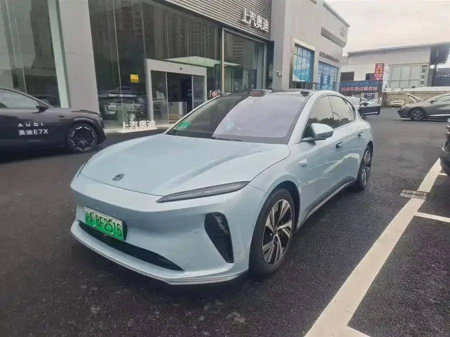 NIO ET5 2023