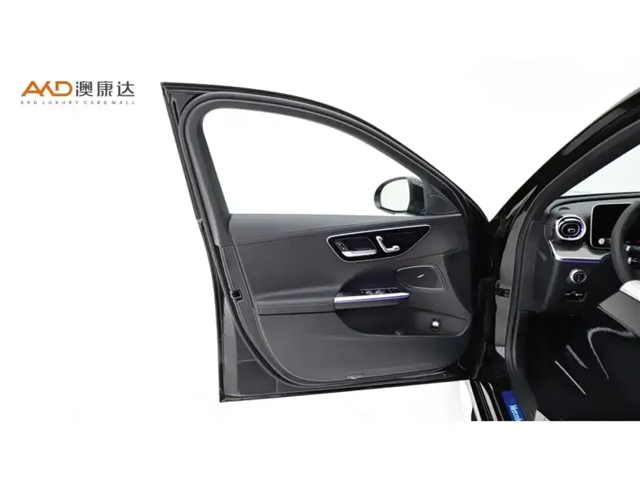 Mercedes-Benz Class C Mercedes-Benz C-Class 2023 Model II C 260 L Sports Edition 2024 — миниатюра 3