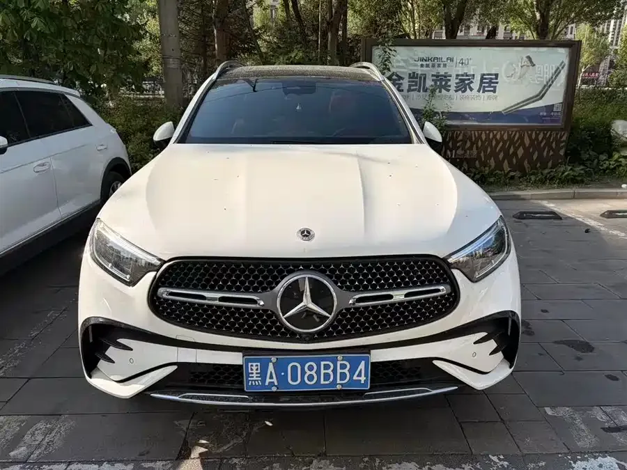Mercedes-Benz GLC-Class Mercedes-Benz GLC 2023 GLC 300 L 4MATIC dynamic 7-seater 2023 — миниатюра 3