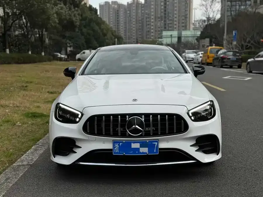 Mercedes-Benz E-Class Mercedes-Benz E-Class (Imported) 2021 E 300 Coupe 2022 — миниатюра 3