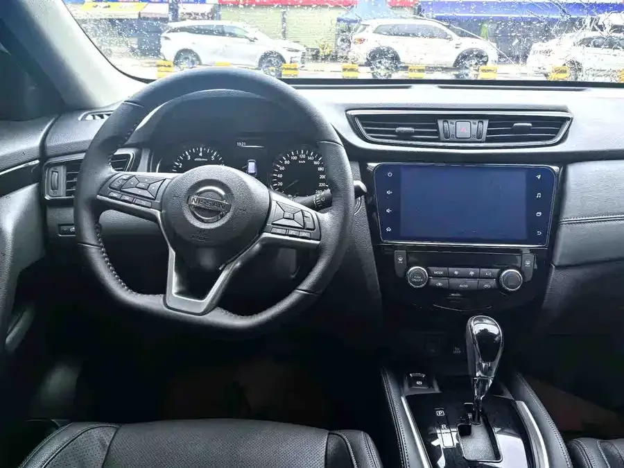 Nissan X-Trail X-Trail 2022 facelift 2.0L 2WD Intelligent Comfort Edition 2023 — миниатюра 4