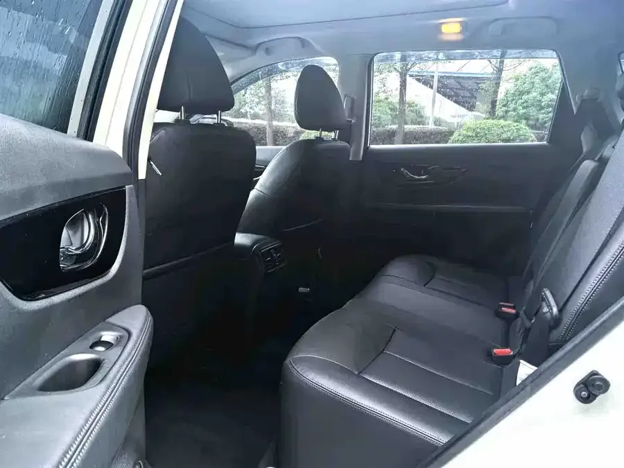 Nissan X-Trail X-Trail 2022 facelift 2.0L 2WD Intelligent Comfort Edition 2023 — миниатюра 5