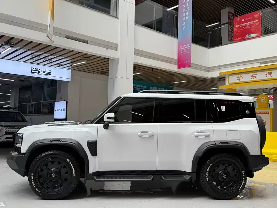 Jetour traveler Jetour Traveler 2025 2.0TD DCT 4WD Silver Dragon Wing Air 2025 — миниатюра 2