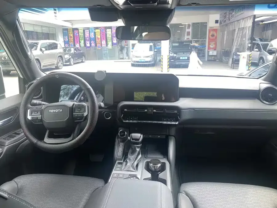 Toyota Prado Prado 2025 2.4T All-round TX Edition 5 Seaters 2025 — миниатюра 5