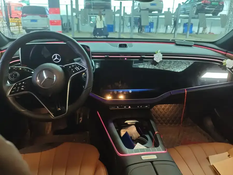 Mercedes-Benz E-Class Mercedes-Benz E-Class 2024 E 300 L Luxury Edition 2024 — миниатюра 2