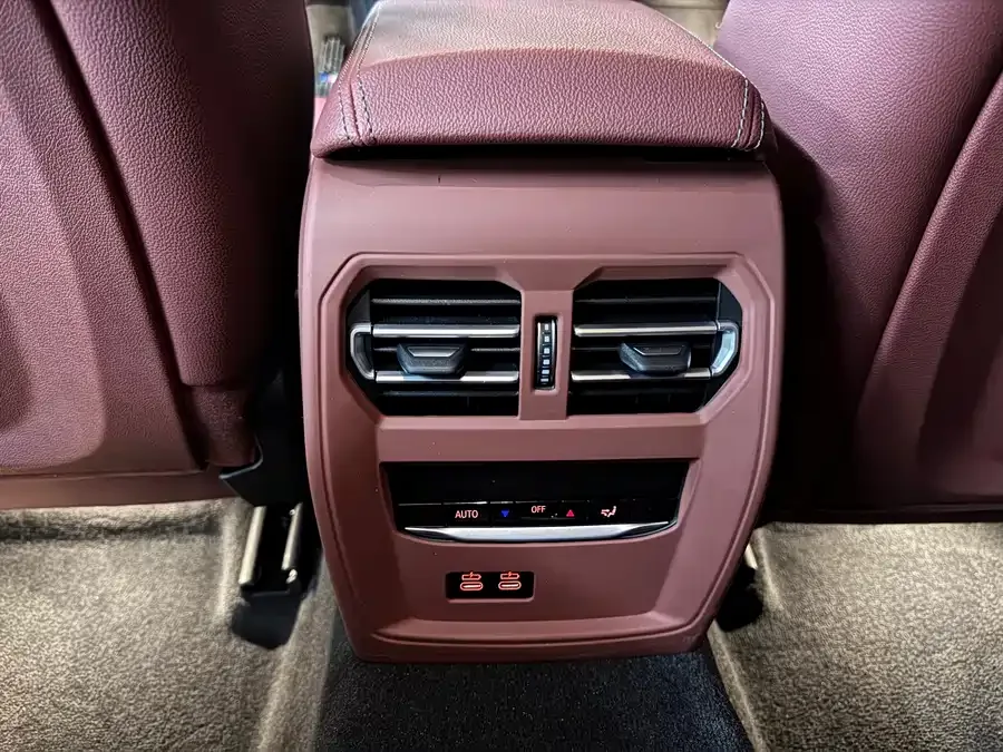 BMW 3 Series BMW 3 Series 2023 320i M Sport Package 2023 — миниатюра 4