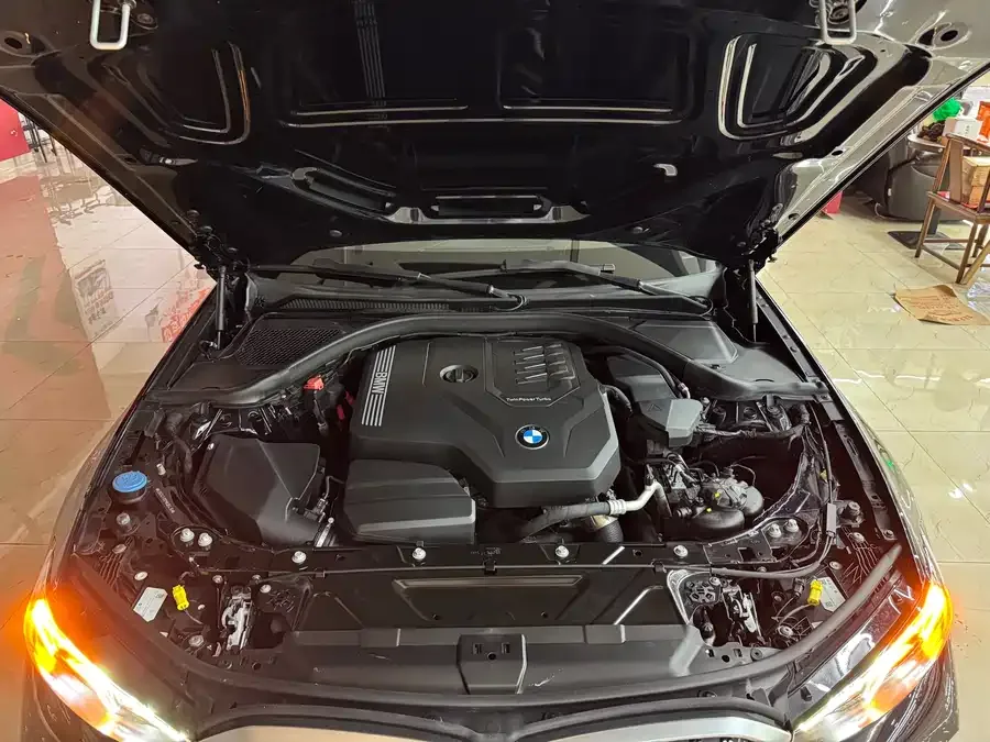BMW 3 Series BMW 3 Series 2023 320i M Sport Package 2023 — миниатюра 5