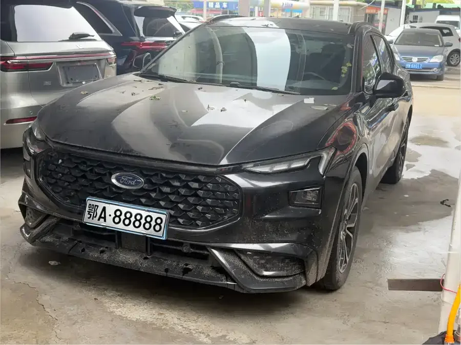 Ford EVOS EVOS 2022 EcoBoost 245 Sports Edition 2022 — фото 1, купить с доставкой в Москву