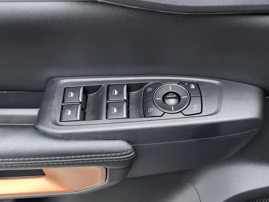 Ford Ranger Ranger 2023 4WD Automatic Gasoline 2024 — миниатюра 3