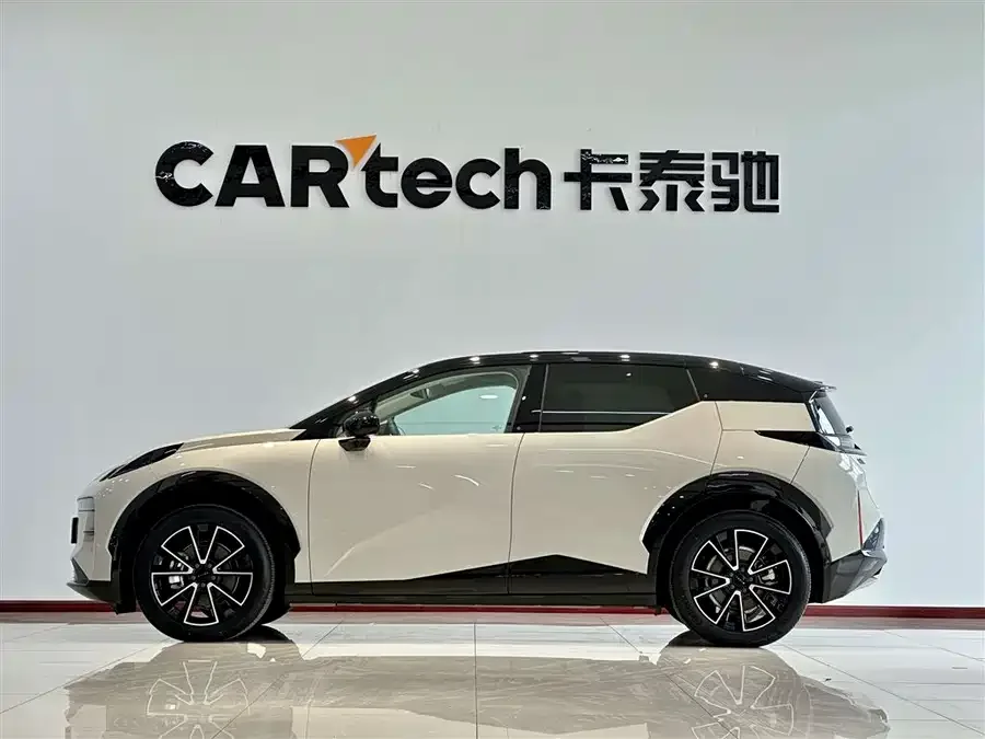 Zeekr X Zeekr X 2025 four-seat rear-wheel drive cube version 2024 — миниатюра 5