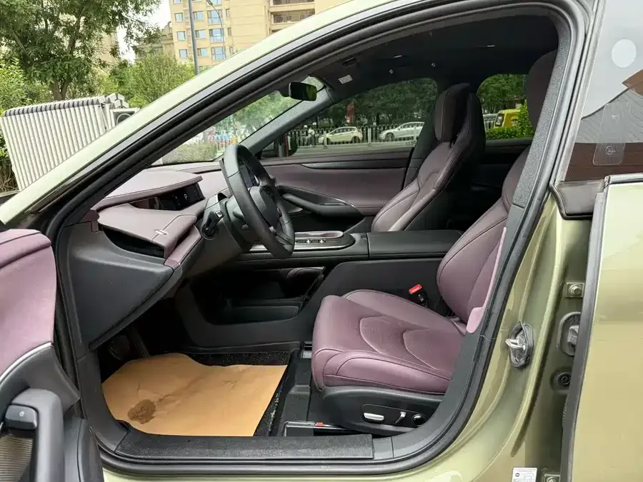 Xiaomi SU7 Xiaomi SU7 2024 rear-wheel drive long-range smart driving version 2024 — миниатюра 4
