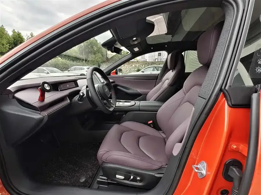 Xiaomi SU7 Xiaomi SU7 2024 rear-wheel drive long-range smart driving version 2025 — миниатюра 4