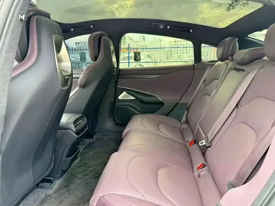 Xiaomi SU7 Xiaomi SU7 2024 rear-wheel drive long-range smart driving version 2025 — миниатюра 2