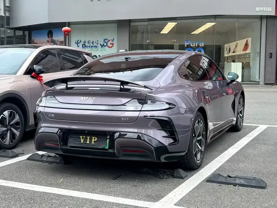 Xiaomi SU7 Xiaomi SU7 2024 rear-wheel drive long-range advanced intelligent driving Pro version 2025 — миниатюра 3