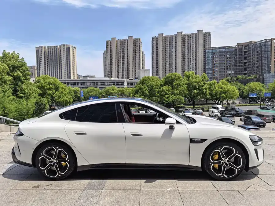Xiaomi SU7 Xiaomi SU7 2024 rear-wheel drive long-range smart driving version 2024 — миниатюра 2
