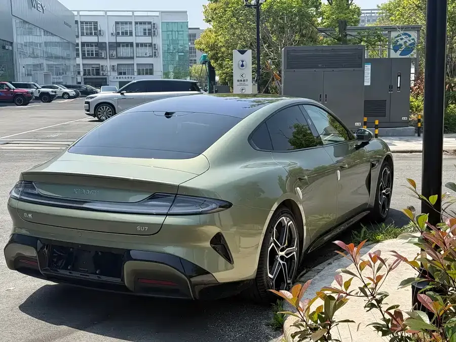 Xiaomi SU7 Xiaomi SU7 2024 rear-wheel drive long-range smart driving version 2025 — миниатюра 2