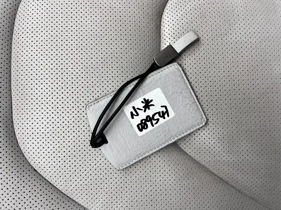 Xiaomi SU7 Xiaomi SU7 2024 rear-wheel drive long-range smart driving version 2025 — миниатюра 5