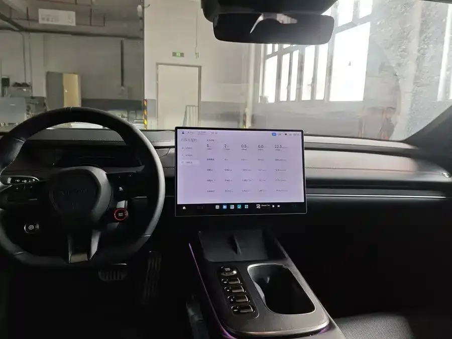 Xiaomi SU7 Xiaomi SU7 2024 four-wheel drive ultra-long battery life high-end intelligent driving Max version 2024 — миниатюра 2