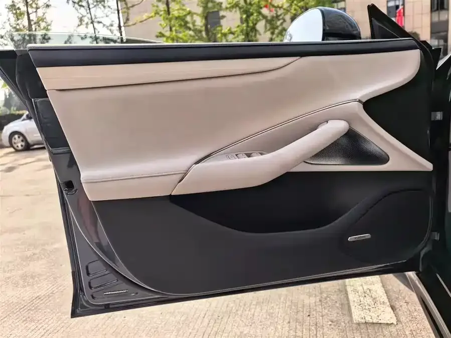 Xiaomi SU7 Xiaomi SU7 2024 four-wheel drive ultra-long battery life high-end intelligent driving Max version 2024 — миниатюра 4