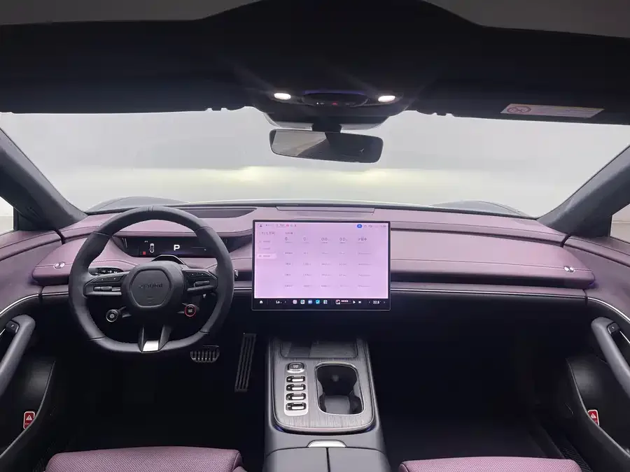 Xiaomi SU7 Xiaomi SU7 2024 four-wheel drive ultra-long battery life high-end intelligent driving Max version 2025 — миниатюра 4