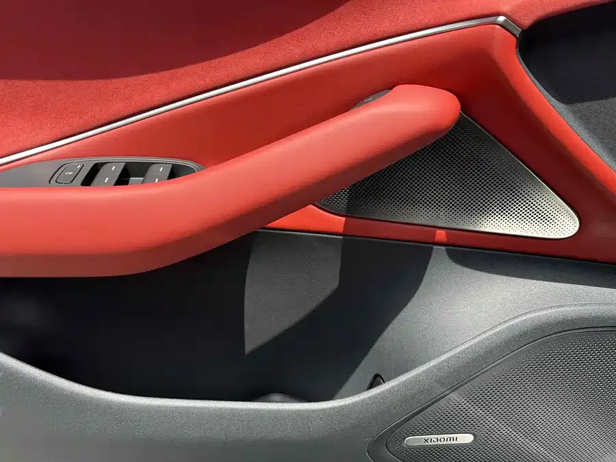 Xiaomi SU7 Xiaomi SU7 2024 four-wheel drive ultra-long battery life high-end intelligent driving Max version 2025 — миниатюра 4