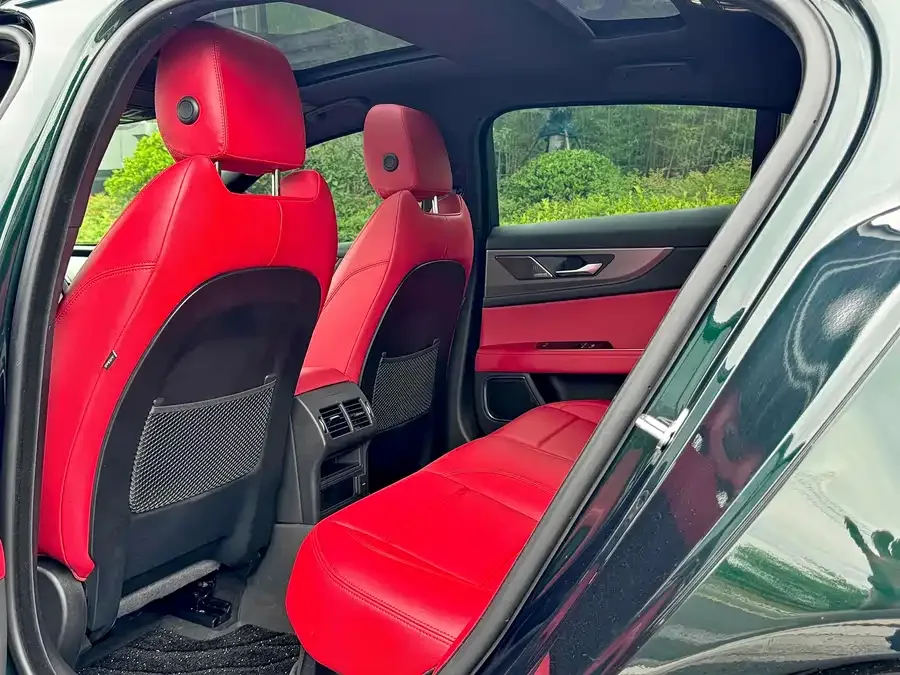 Jaguar XEL 2023 2.0T 250PS R-DYNAMIC S aggressive sports version 2023 — миниатюра 2