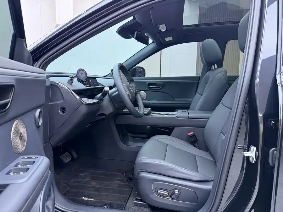 Toyota BZ3X Bozhi 3X 2025 520 Pro+ LiDAR Edition 2025 — миниатюра 5