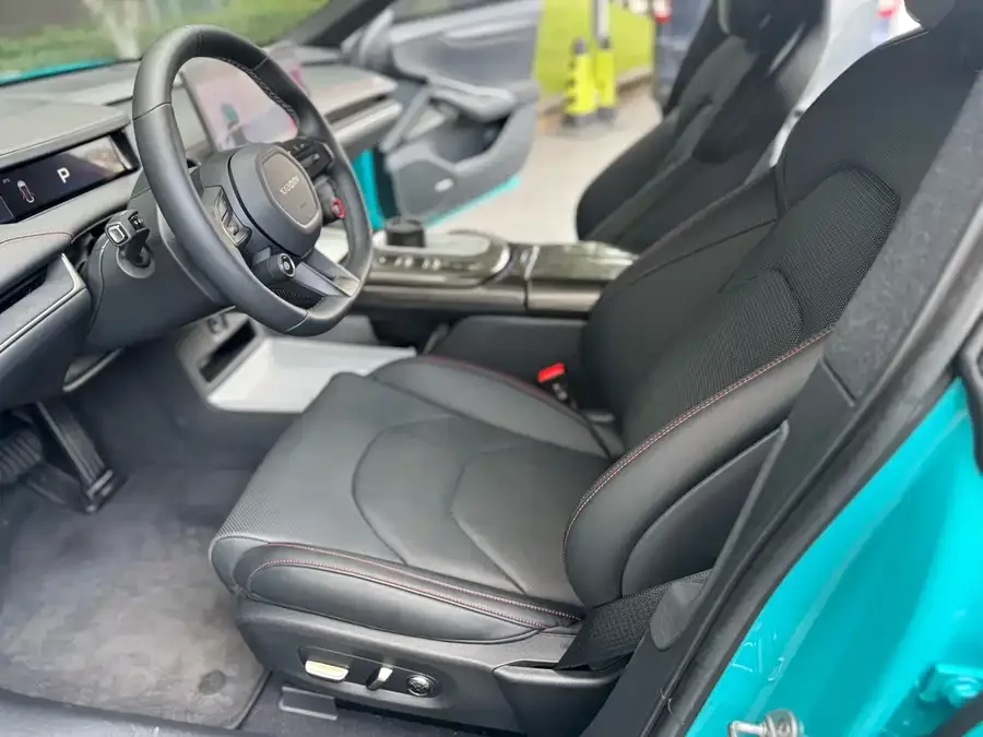 Xiaomi SU7 Xiaomi SU7 2024 rear-wheel drive long-range smart driving version 2024 — миниатюра 2