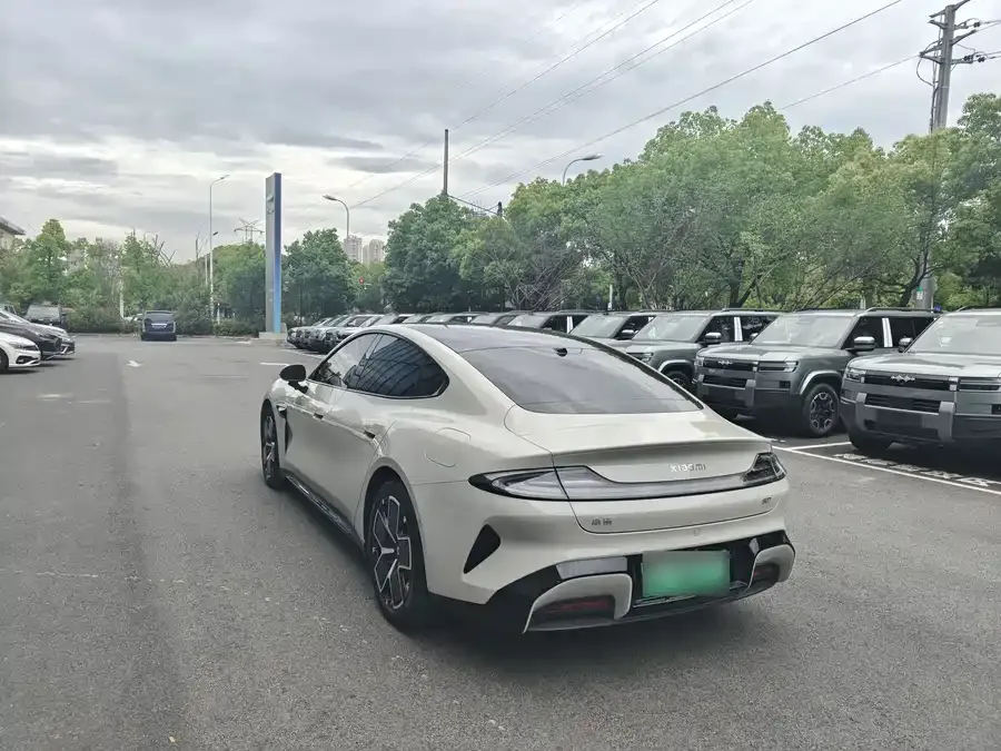 Xiaomi SU7 Xiaomi SU7 2024 rear-wheel drive long-range smart driving version 2025 — миниатюра 5