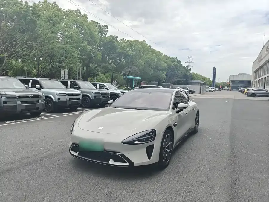 Xiaomi SU7 Xiaomi SU7 2024 rear-wheel drive long-range smart driving version 2025 — фото 1, купить с доставкой в Москву