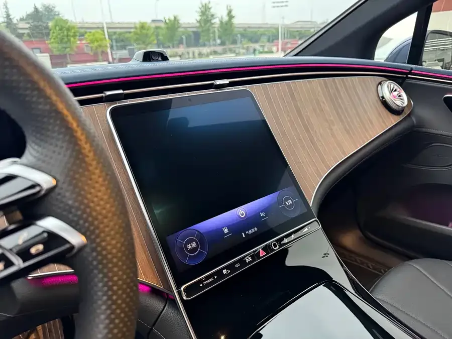 Mercedes-Benz EQE Mercedes-Benz EQE 2022 350 Pioneer Edition 2024 — миниатюра 4