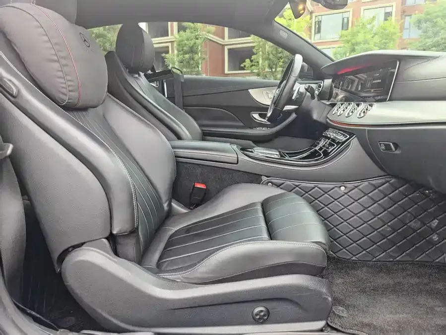 Mercedes-Benz E-Class Mercedes-Benz E-Class (Imported) 2020 E 300 Coupe 2022 — миниатюра 3