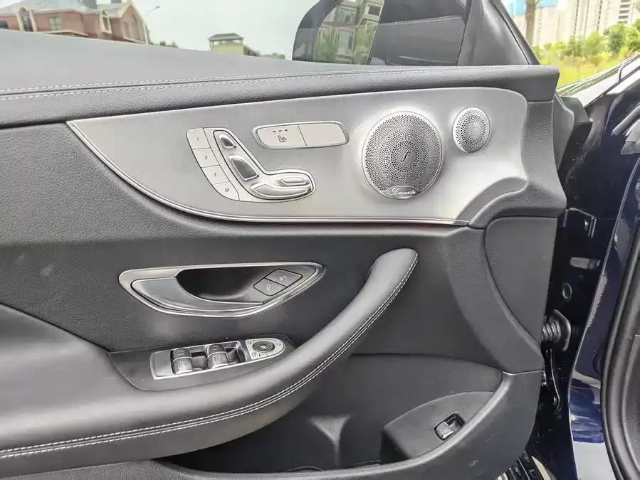 Mercedes-Benz E-Class Mercedes-Benz E-Class (Imported) 2020 E 300 Coupe 2022 — миниатюра 4