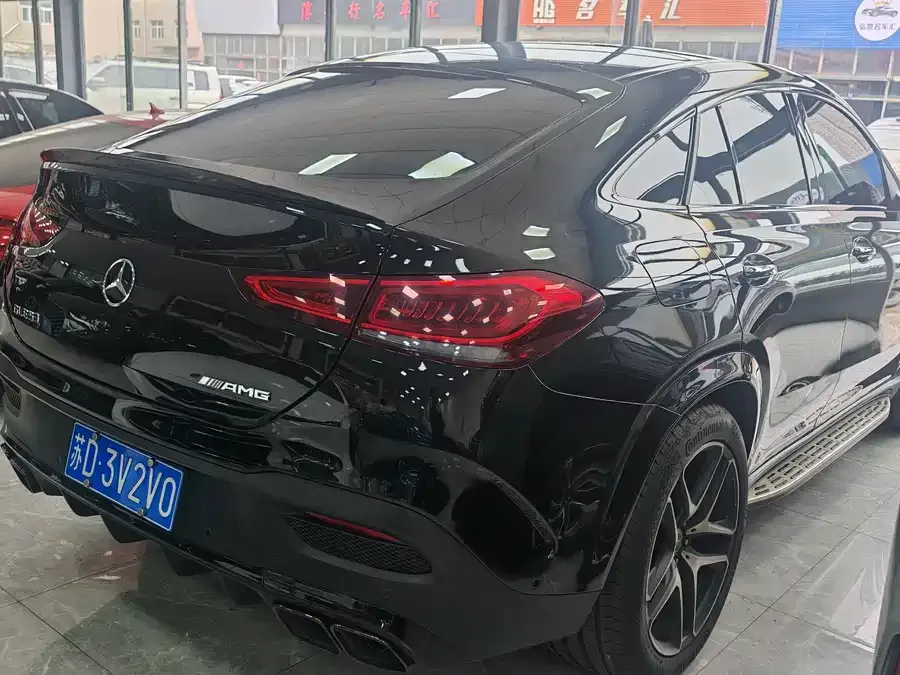 Mercedes-Benz GLE Coupe Mercedes-Benz GLE Coupe 2022 GLE 450 4MATIC Coupe SUV Fashion 2022 — миниатюра 4