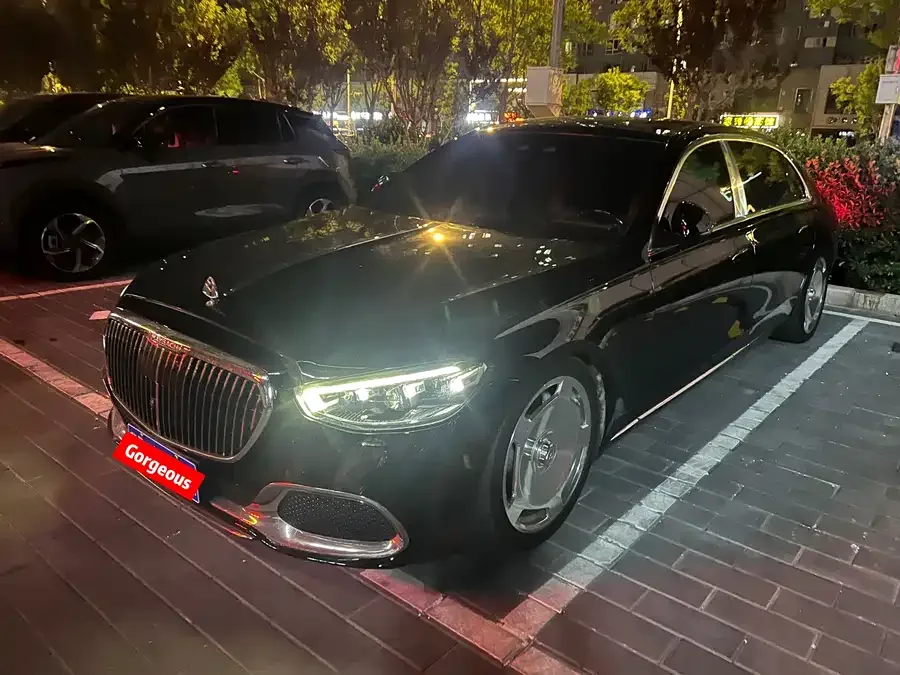 Mercedes-Benz Maybach S-Class 2022