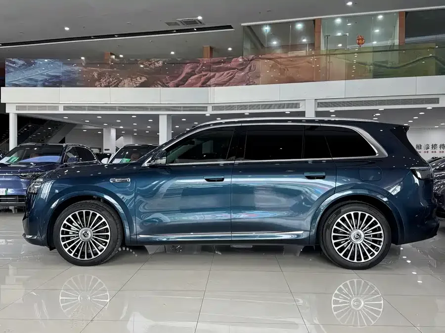 AITO M8 Wenjie M8 2025 Extended Range Max+ Version 53.4kWh 5-Seat Version (192-line LiDAR) 2025 — миниатюра 2