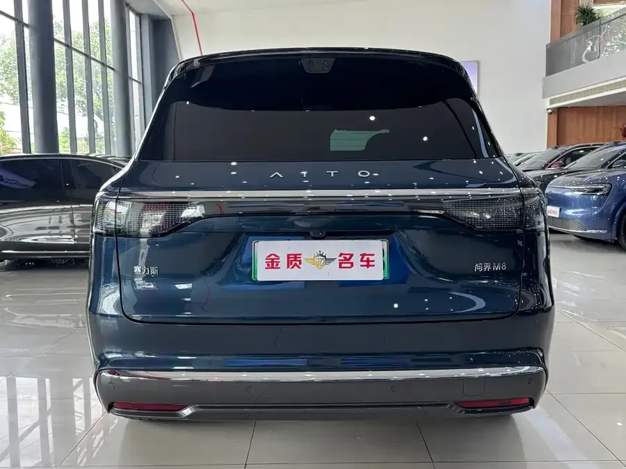 AITO M8 Wenjie M8 2025 Extended Range Max+ Version 53.4kWh 5-Seat Version (192-line LiDAR) 2025 — миниатюра 5
