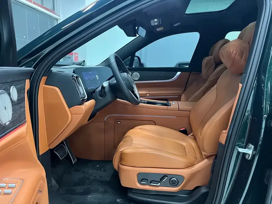 AITO M9 Wenjie M9 2025 Extended Range Ultra Edition 52kWh 6-Seat Version (192-line LiDAR) 2025 — миниатюра 2